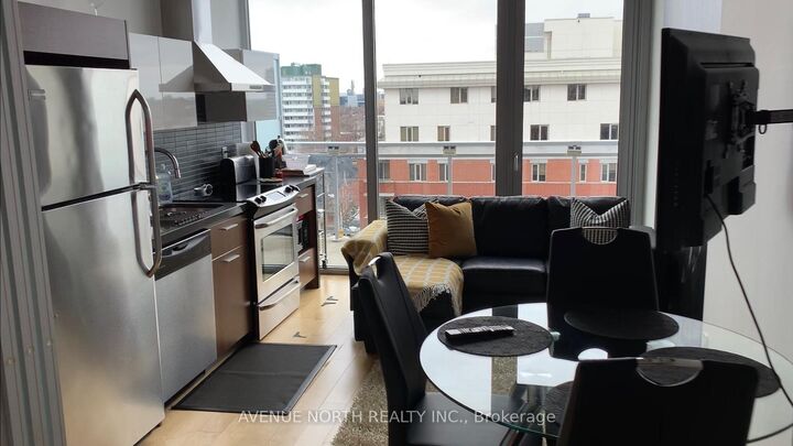 Property Photo: 340 McLeod Street 938 ON K2P 1A9
