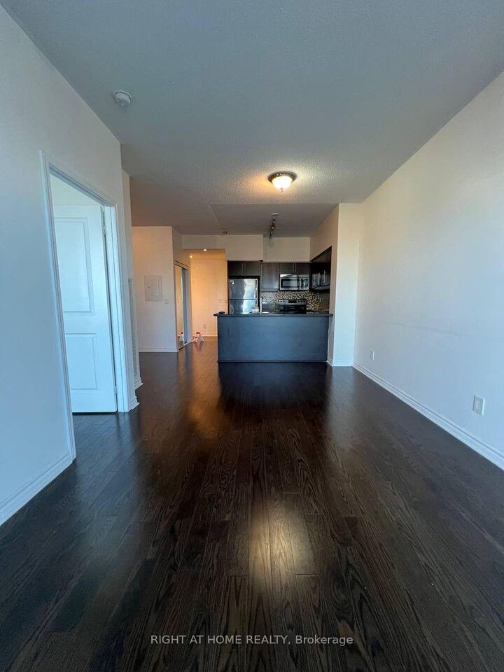 Property Photo:  2885 Bayview Avenue 1209  ON M2K 0A3 