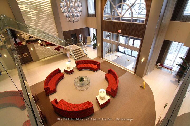 Property Photo:  6 Eva Road 707  ON M9C 0B1 