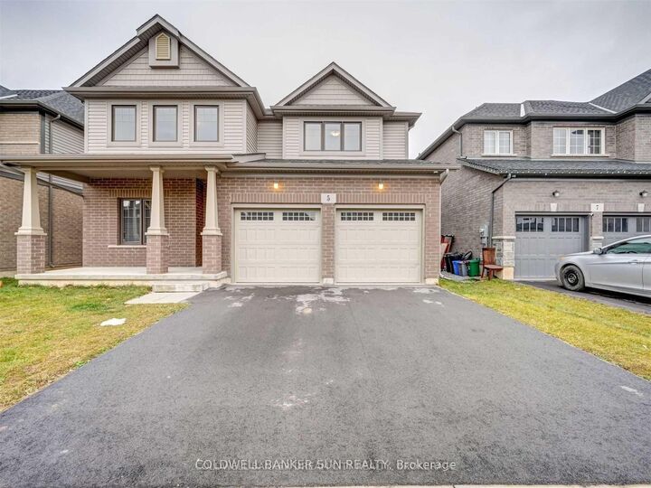 Property Photo:  5 Darling Avenue Bsmt  ON L2V 0G7 