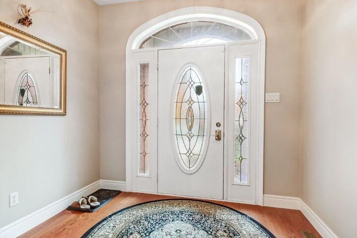 Property Photo:  519 Crestwood Court N  ON N4T 1V3 