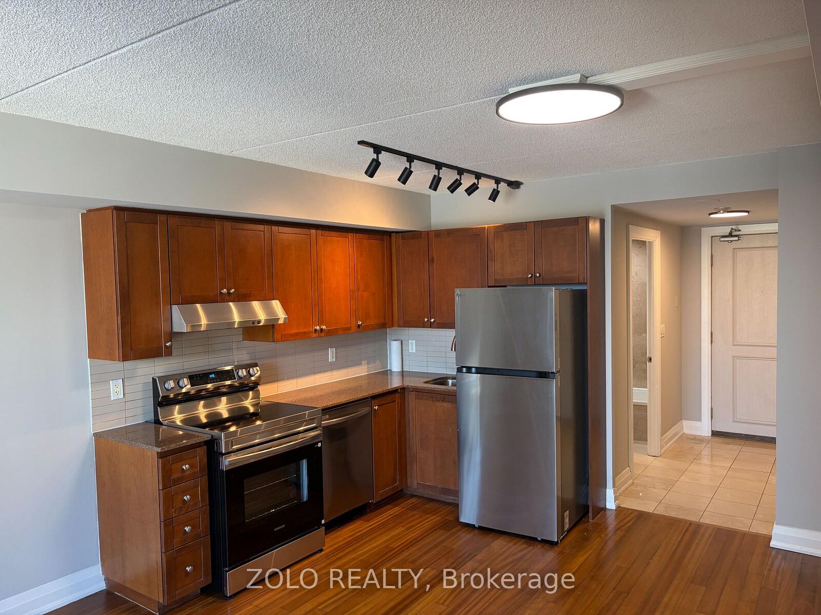 Property Photo: 2737 Keele Street 407 ON M3M 2E9