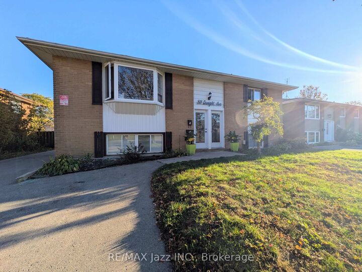 Property Photo:  311 Dwight Avenue 2  ON L1J 1K8 