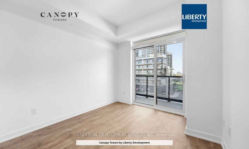 Property Photo:  5105 Hurontario Street A-311  ON L4Z 0C3 