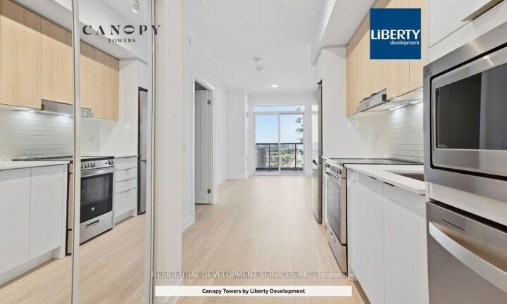 Photo de la propriété:  5105 Hurontario Street A-2309  ON L4Z 0C3 