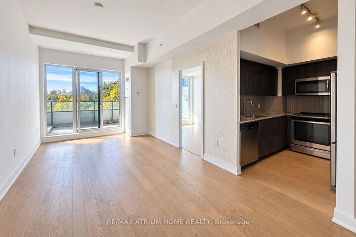 Property Photo:  30 Shore Breeze Drive 236  ON M8V 0J1 