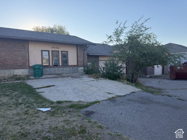 Property Photo:  3532 S 3500 W  UT 84401 