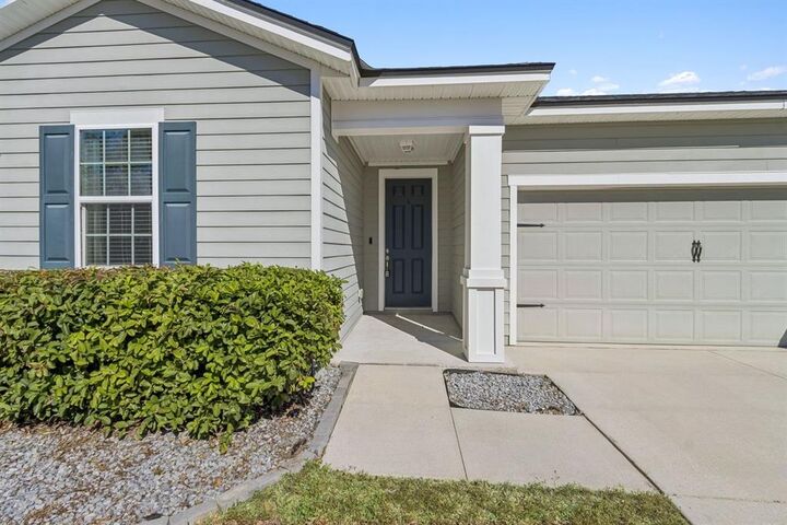 Property Photo:  95499 Hanover Court  FL 32034 