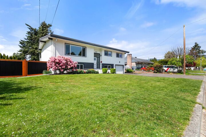 Property Photo:  8783 Bellevue Drive  BC V2P 3W6 