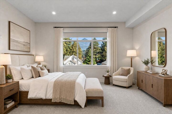Property Photo: 210 Park Street 304 BC V0X 1L0