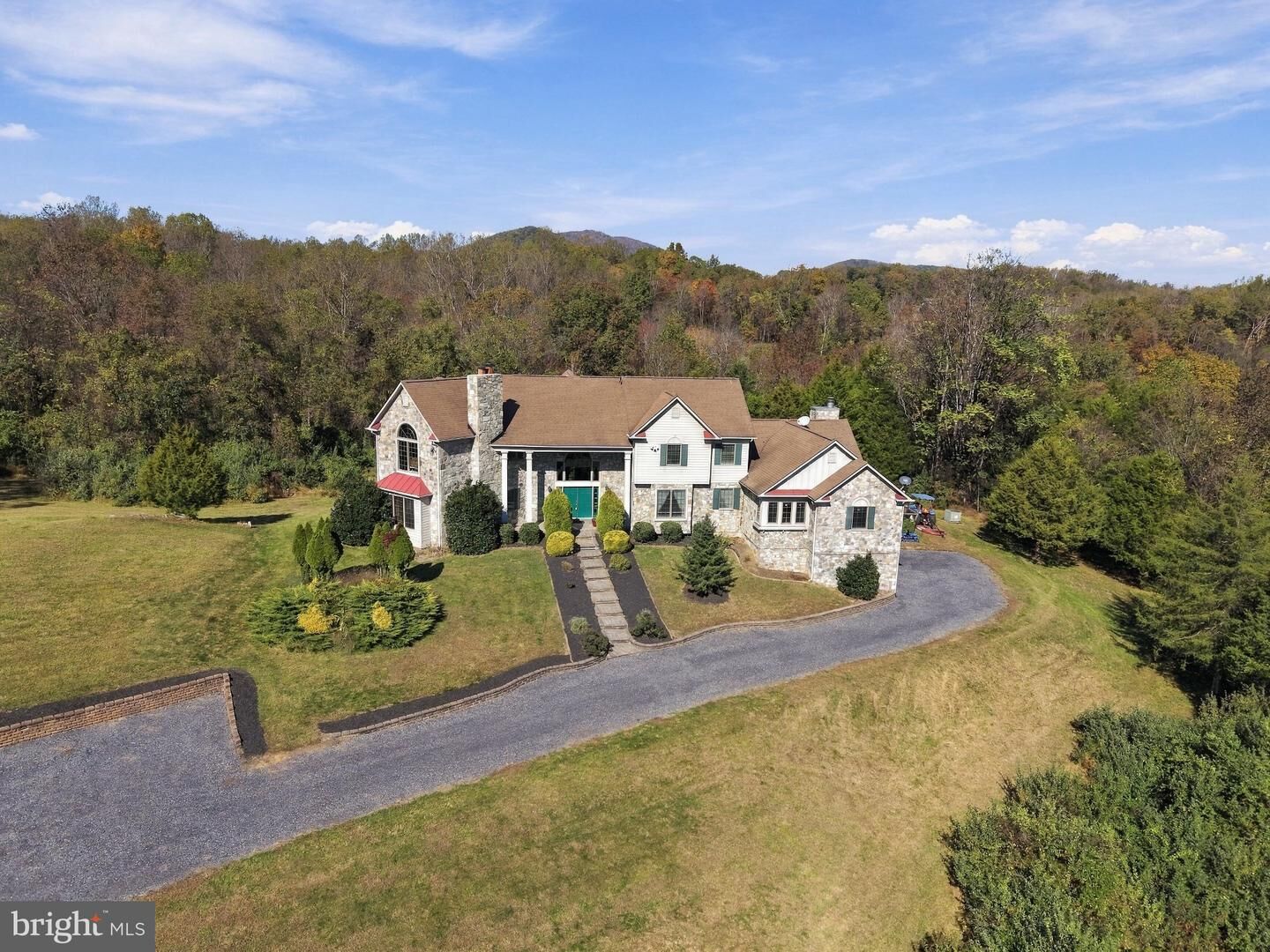 Property Photo: 5404 Carper Farm Lane VA 22639