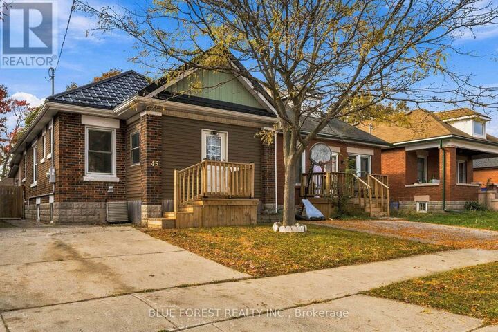 Property Photo:  45 South Tennyson Street South  ON N5Z 2K6 