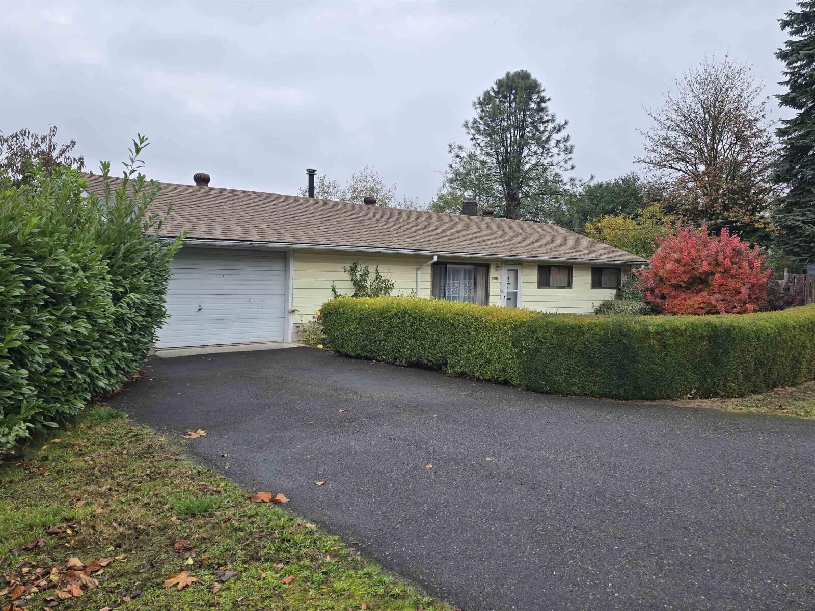 Property Photo:  13891 116 Avenue  BC V3R 2T3 