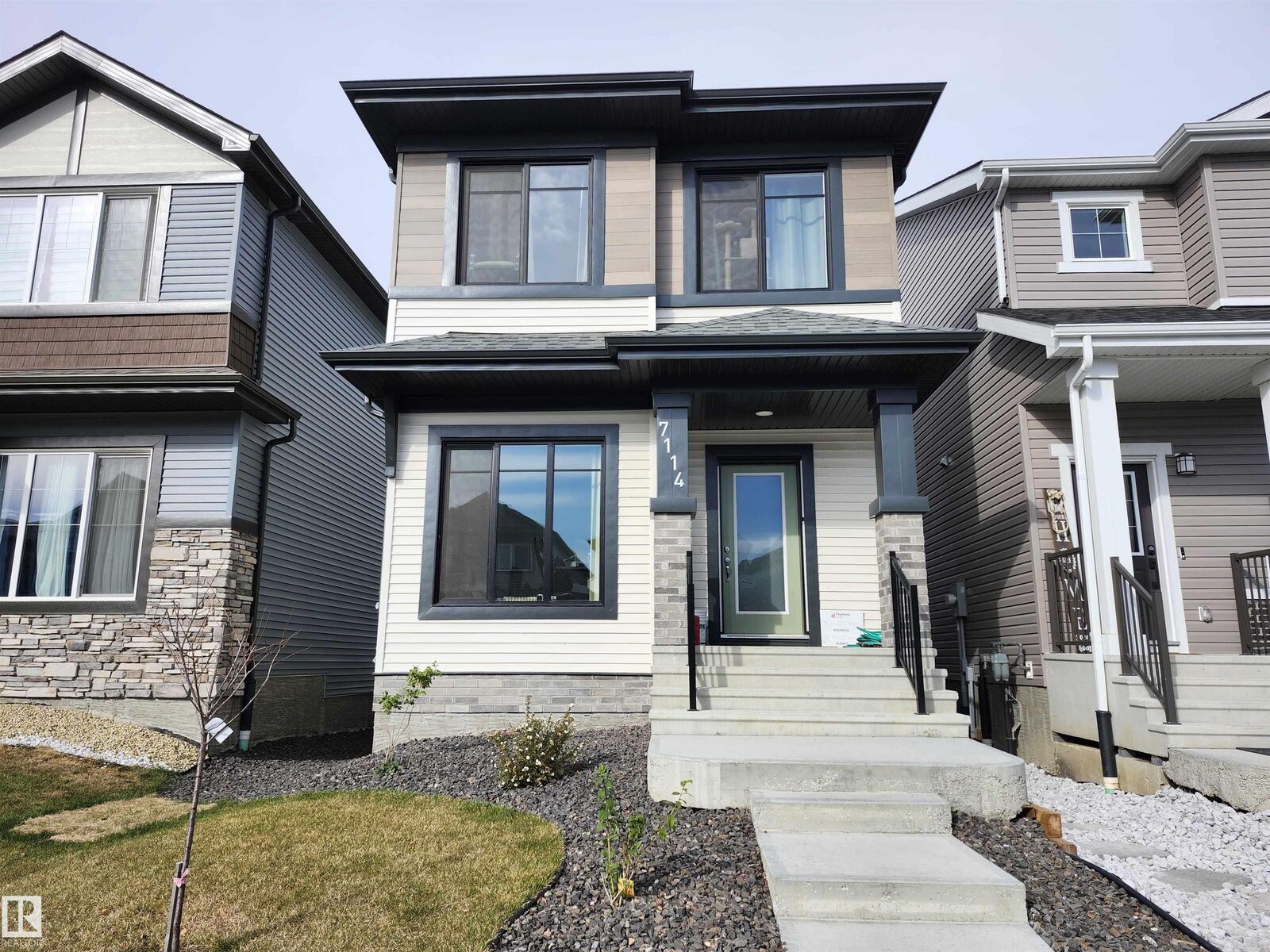 Property Photo: 7114 177A Avenue NW AB T5Z 0T4