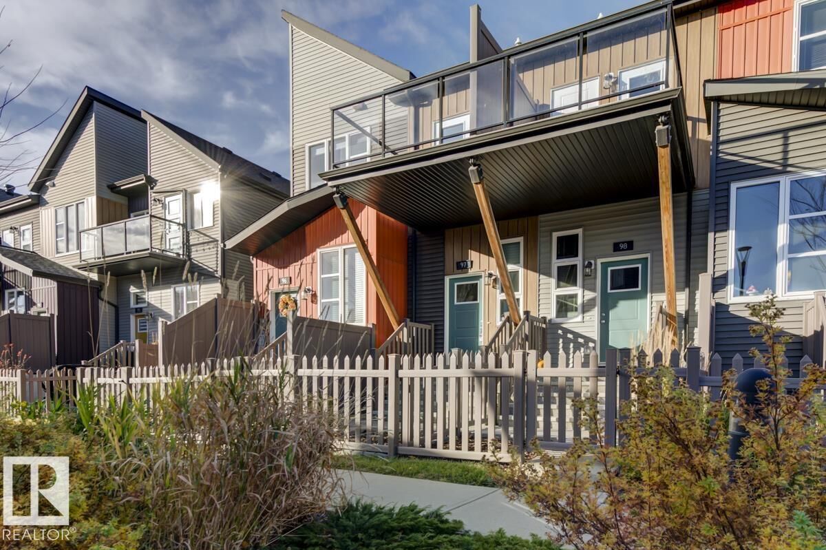Property Photo: 4470 Prowse Road SW 97 AB T6W 3R5