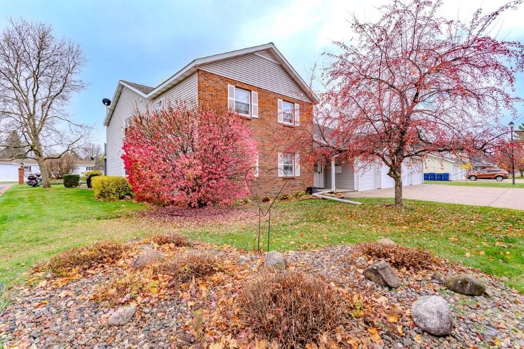 Property Photo:  2800 Thielman St 14A  WI 54452 