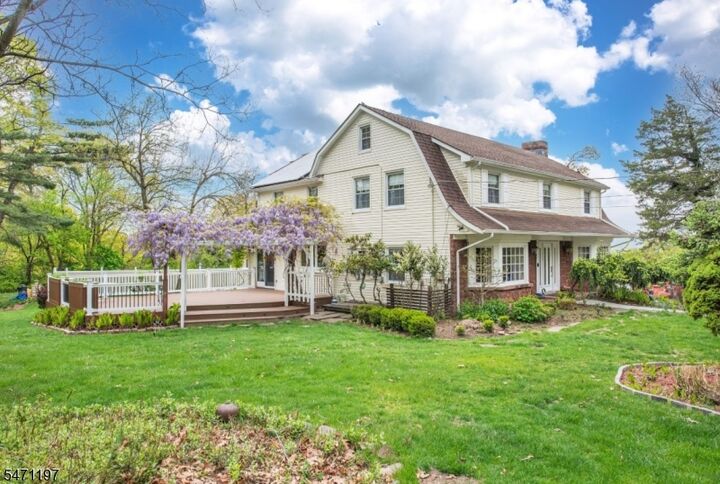 Property Photo:  839 Rifle Camp Rd  NJ 07424 