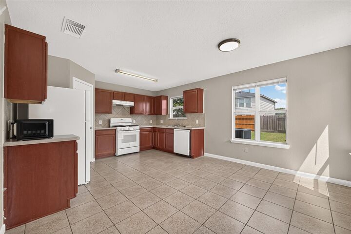 Property Photo:  3519 Fuller Bluff Drive  TX 77386 