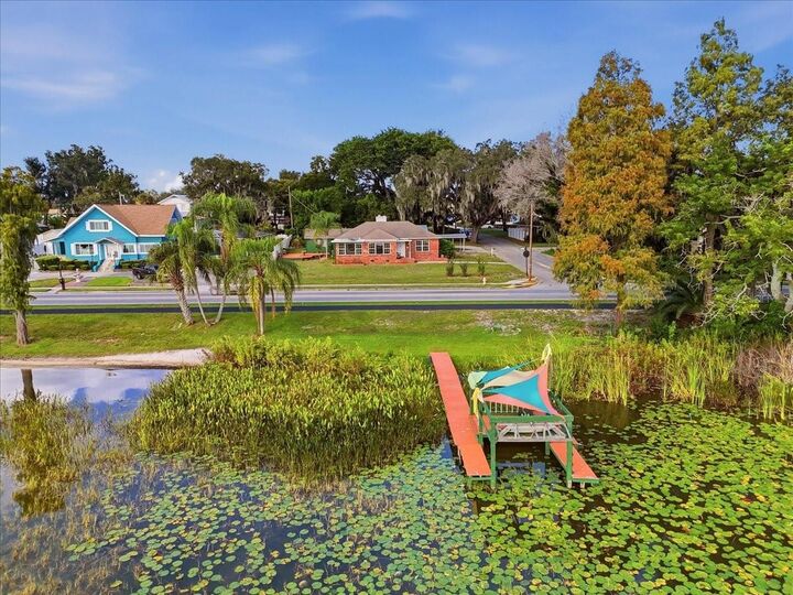 Property Photo:  1501 N Lake Howard Drive  FL 33881 