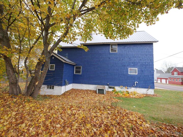 Property Photo:  160 Stanton Avenue  MI 49950 