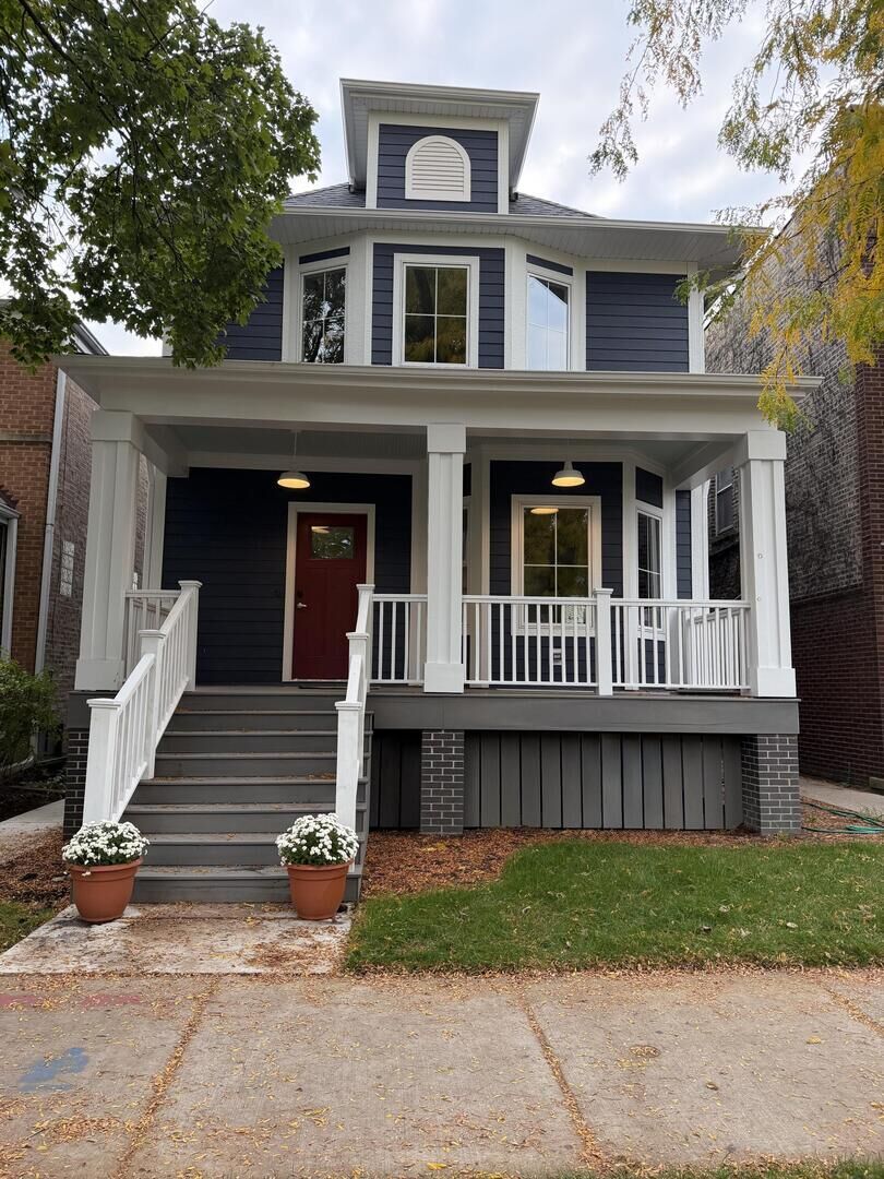 Property Photo:  4419 N N Spaulding Ave Avenue  IL 60625 