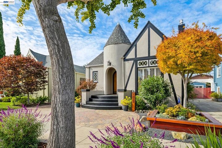 Property Photo:  1823 Moreland Dr  CA 94501 