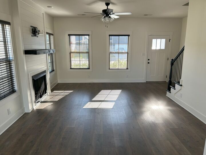 Property Photo:  1452 Kingbird Dr  TN 37040 