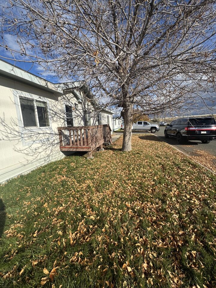 Property Photo:  1820 Phoenix Avenue  MT 59601 