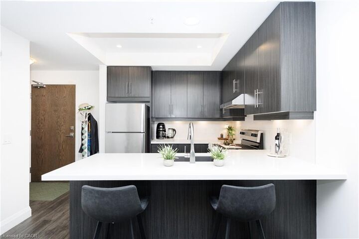 Property Photo: 30 Hamilton Street S 201 ON L8B 1V8