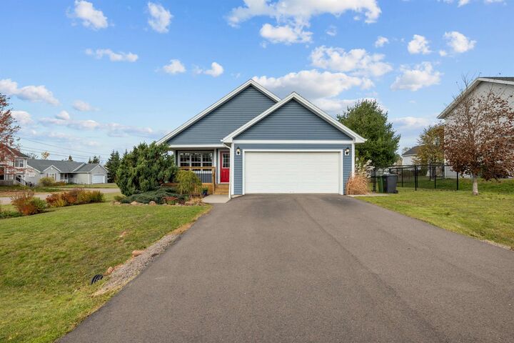 Property Photo:  47 Westway Drive  PE C1E 2K2 