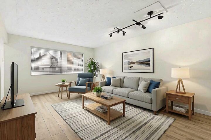 Property Photo:  2111 5 Avenue NW  AB T2N 0S6 