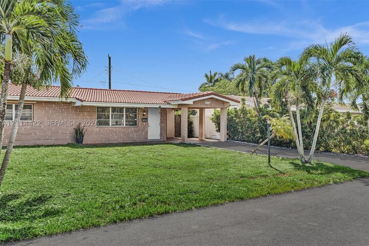 Property Photo: 8250 NW 11th Ct FL 33024