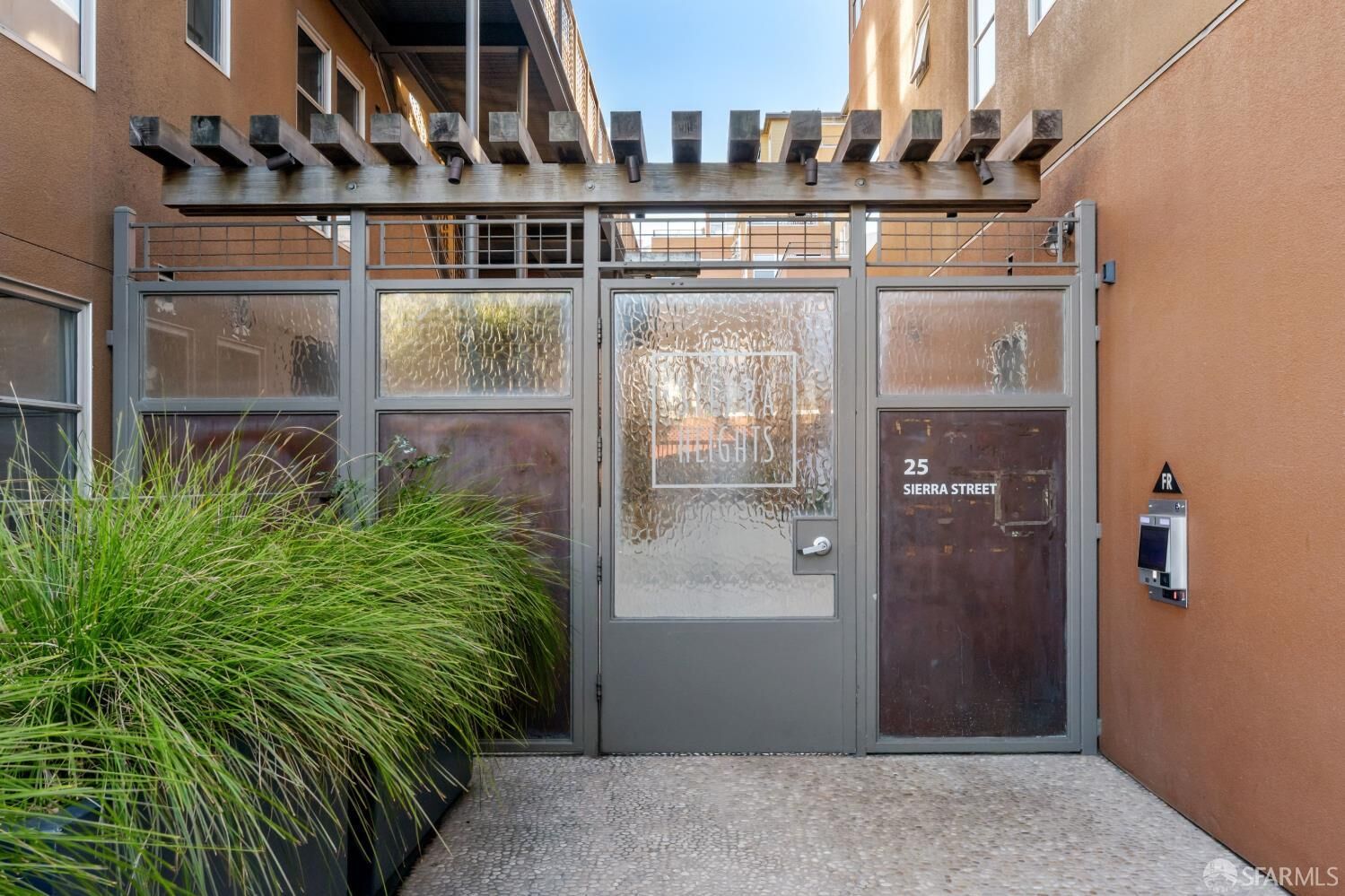 Property Photo:  25 Sierra Street W501  CA 94107 