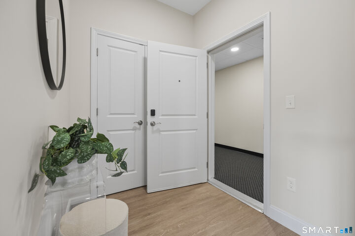 Property Photo:  55 Steele Boulevard 109  CT 06037 