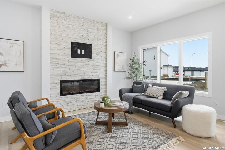 Property Photo:  3041 Green Turtle Road  SK S4V 4E6 