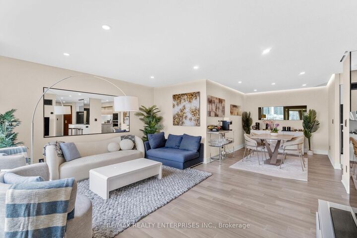 Property Photo:  1 Palace Pier Court 1208  ON M8V 3W9 
