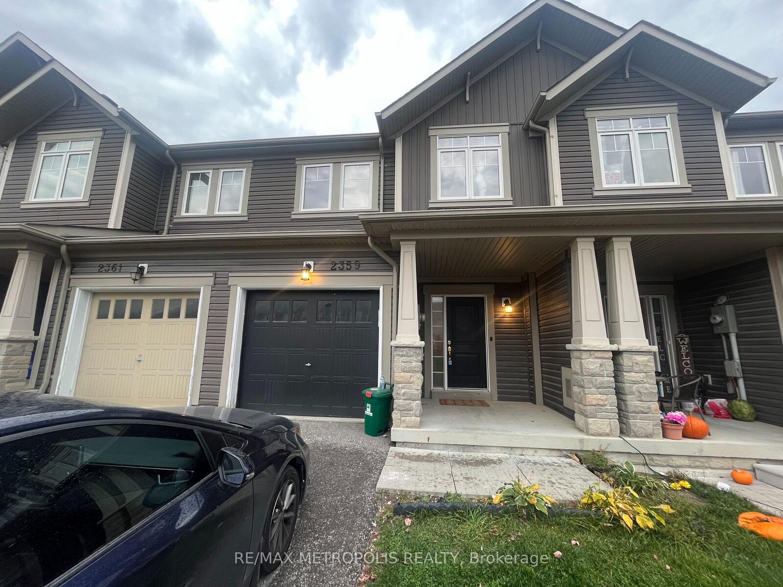 Property Photo: 2359 Steeplechase Street ON L1L 0E3