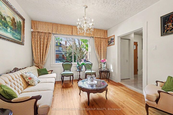 Property Photo:  99 Huron Avenue N  ON K1Y 0W3 