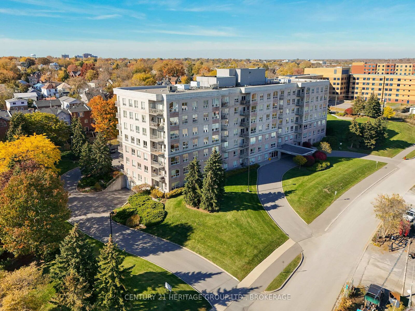 Property Photo: 350 Wellington Street 409 ON K7K 7J7
