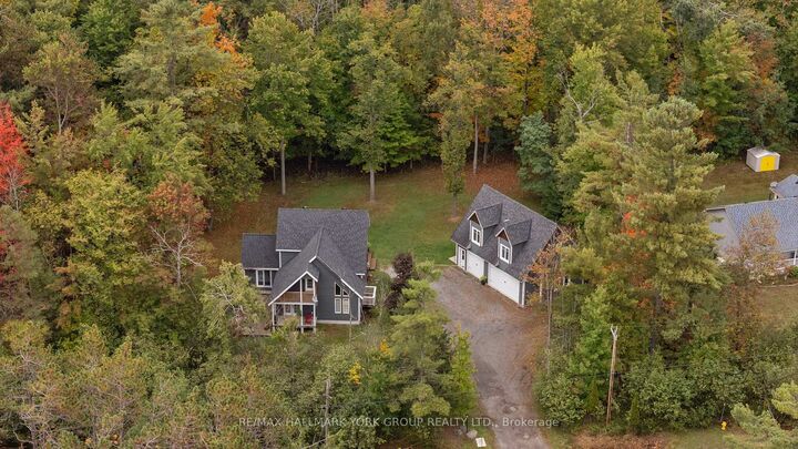 Property Photo: 1628 Muskoka Road N ON P1P 1R5