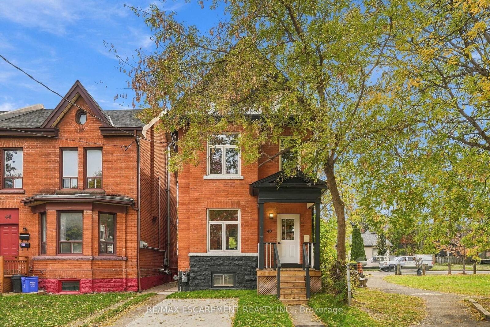 Property Photo: 40 Century Street ON L8L 1V8