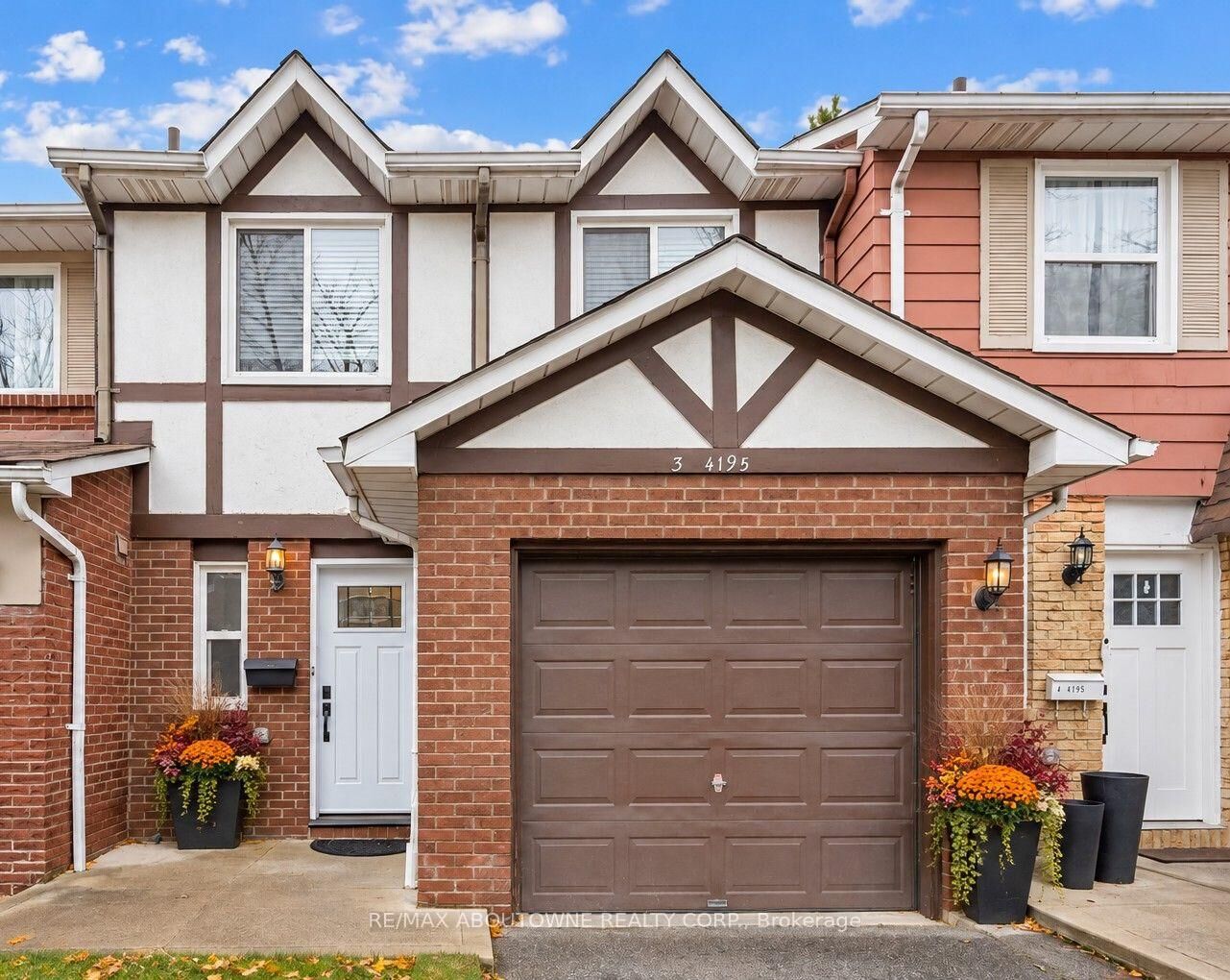 Property Photo: 4195 Longmoor Drive 3 ON L7L 5J9
