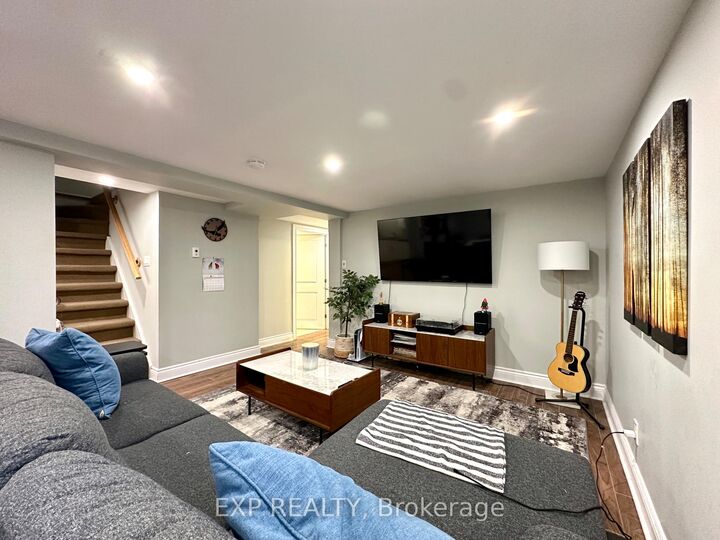 Property Photo: 2444 Blackstone Crescent B ON K1B 4H2