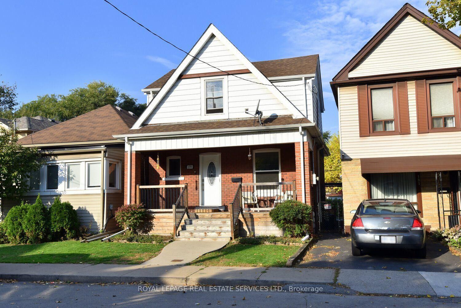 Property Photo: 179 Kensington Avenue N ON L8L 7N6