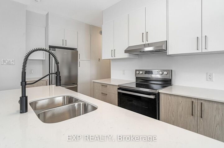 Property Photo: 1373 Louis Lane A ON K1B 3P2