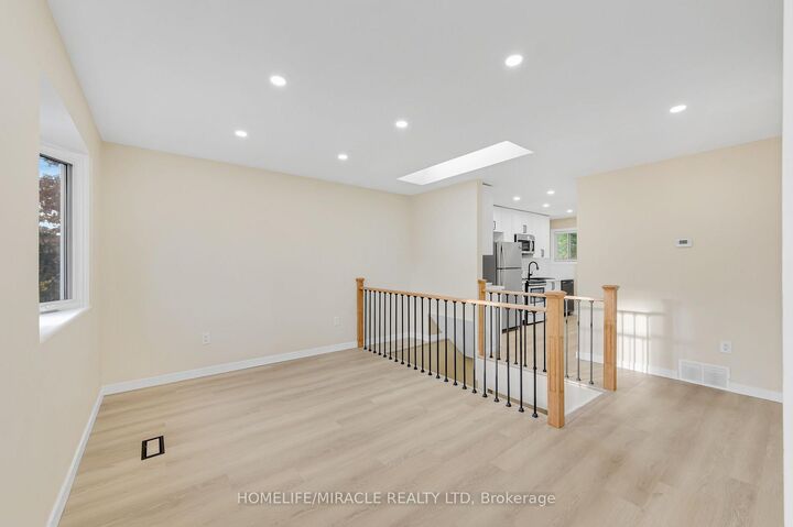 Property Photo:  67 Norman Street  ON L8H 4J4 
