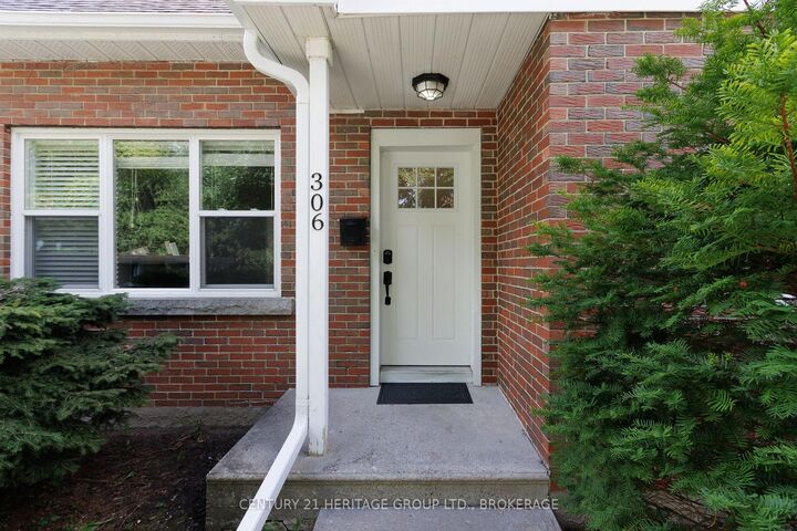Property Photo: 306 Glengarry Road ON K7M 3J9