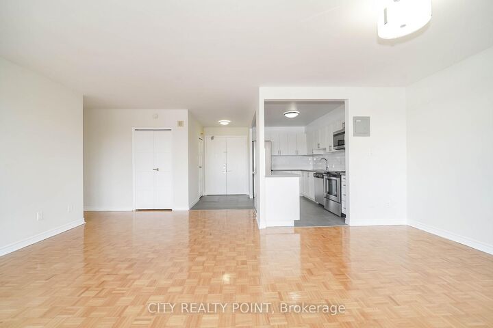 Property Photo:  10 Shallmar Boulevard 115  ON M5N 1J4 