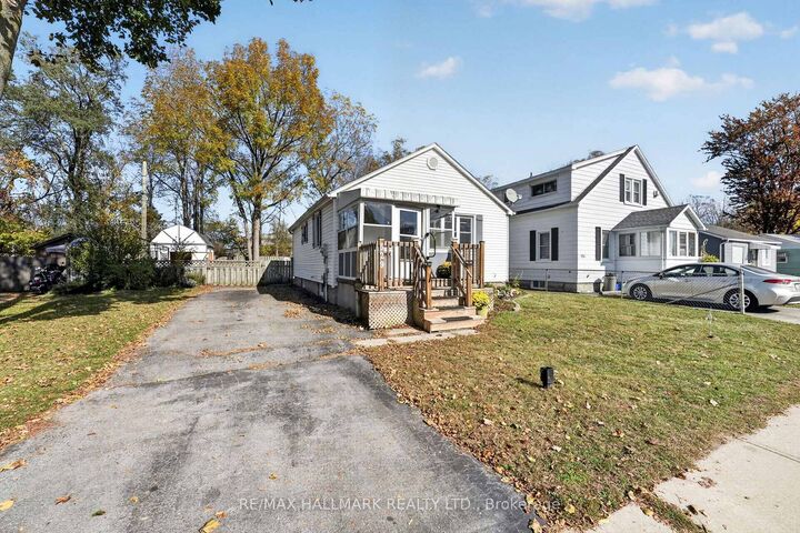Property Photo: 529 Alder Street E ON N1A 1E7