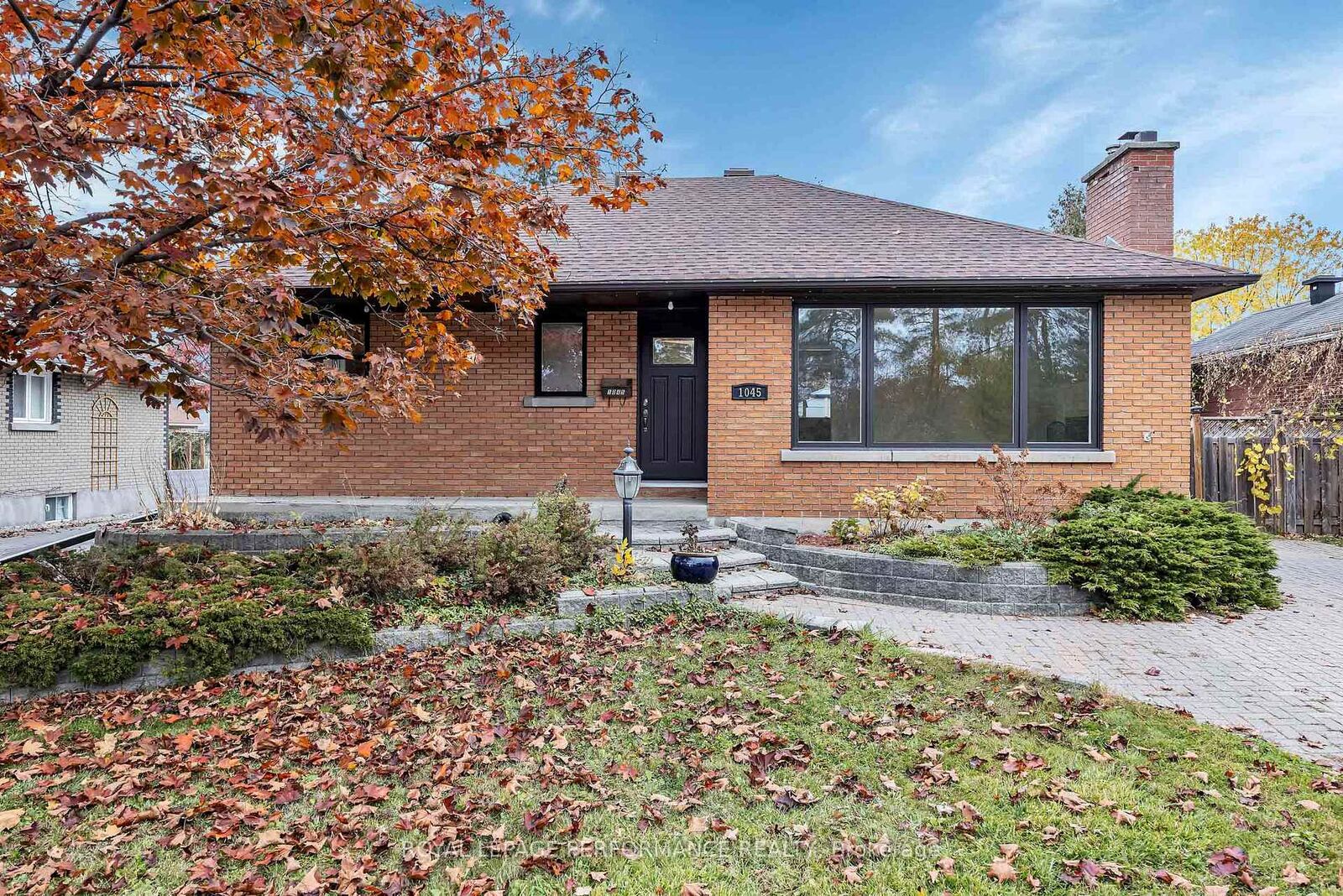Property Photo:  1045 Blair Road  ON K1J 7N1 